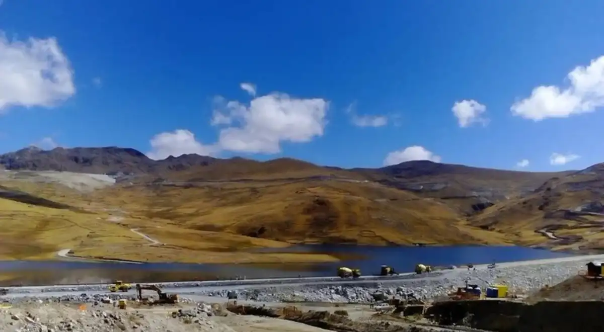 Las Bambas se ha convertido en una de las mayores productoras de cobre del Perú y en un activo clave de la creciente presencia china en el sector de minerales críticos del país.